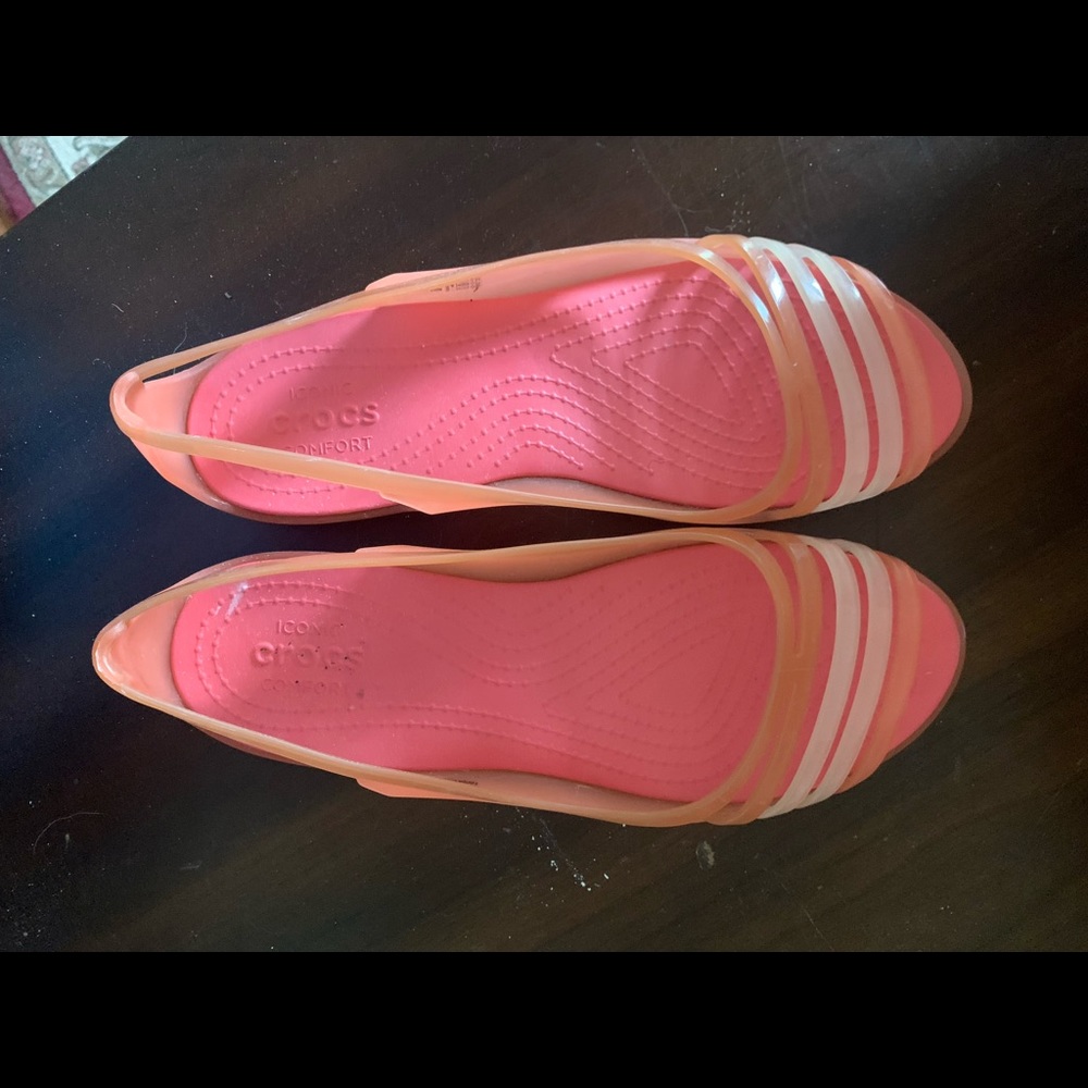 Crocs